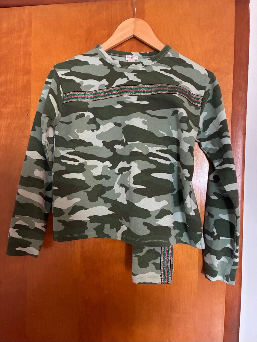 Crew cuts camo and rainbow sweatsuit set sz 10
